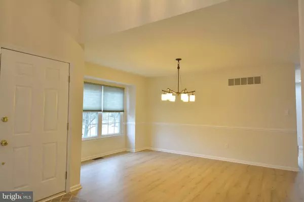 18 PALMER, Moorestown, NJ 08057