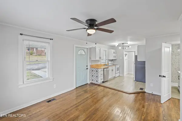 3720 Cate Ave, Knoxville, TN 37919