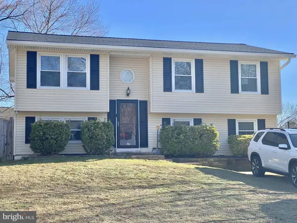 6 AMWICH CT, Waldorf, MD 20602