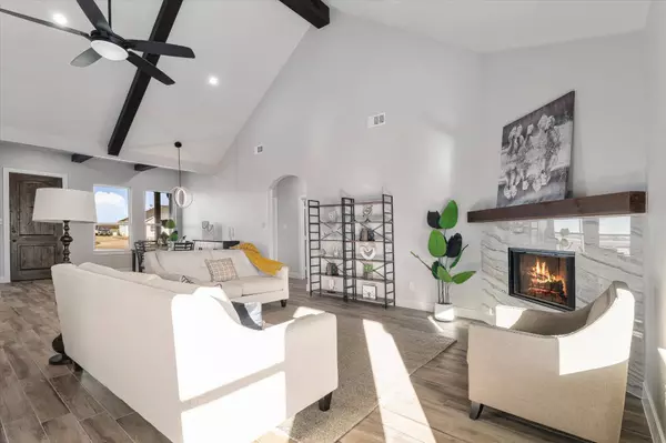 440 County Road 4833, Leonard, TX 75452