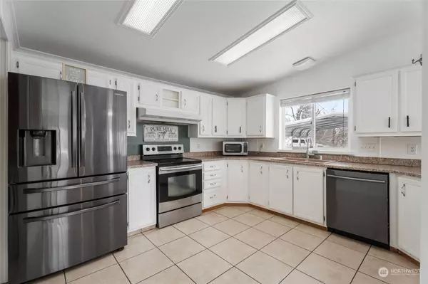 241 Tracy RD, Waitsburg, WA 99361