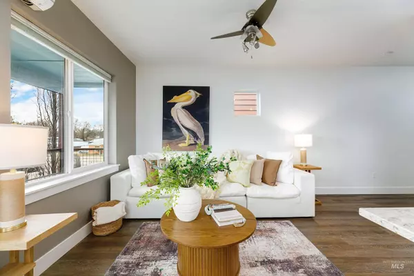 4060 N Adams Street, Garden City, ID 83714