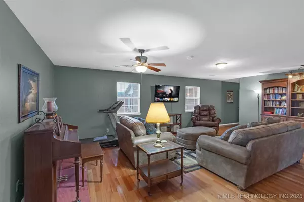 472687 Highway 51, Stilwell, OK 74960