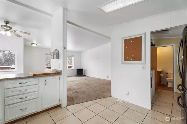 241 Tracy RD, Waitsburg, WA 99361