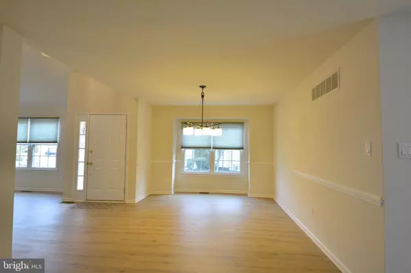 18 PALMER, Moorestown, NJ 08057