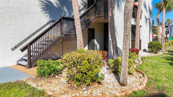 3273 BENEVA RD #101, Sarasota, FL 34232