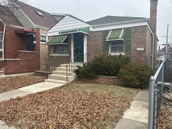 9927 S Parnell Avenue, Chicago, IL 60628