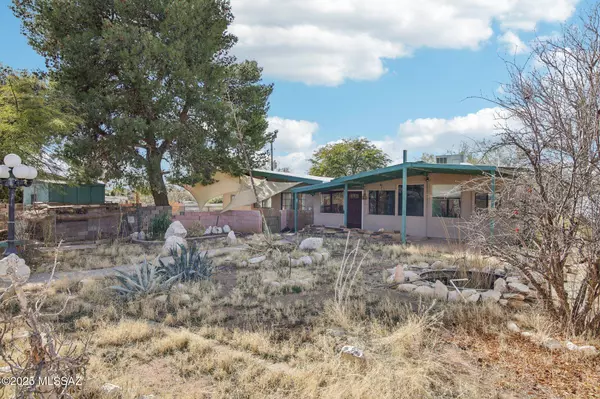 16613 N Avenida De La Canada, Tucson, AZ 85739