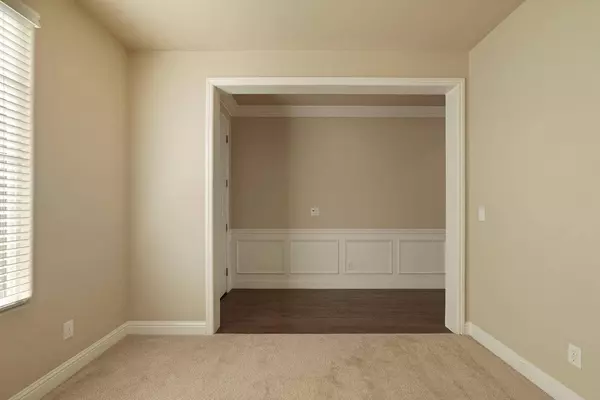 2438 Rockbrook LN, Manteca, CA 95336