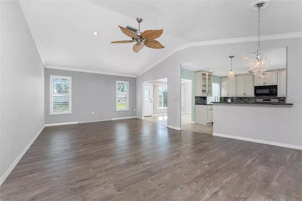 525 FOXWOOD BLVD #13, Englewood, FL 34223