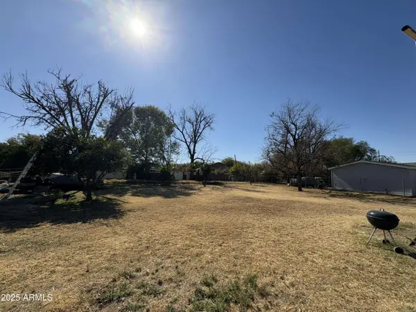 1319 W CORONA Avenue, Phoenix, AZ 85041