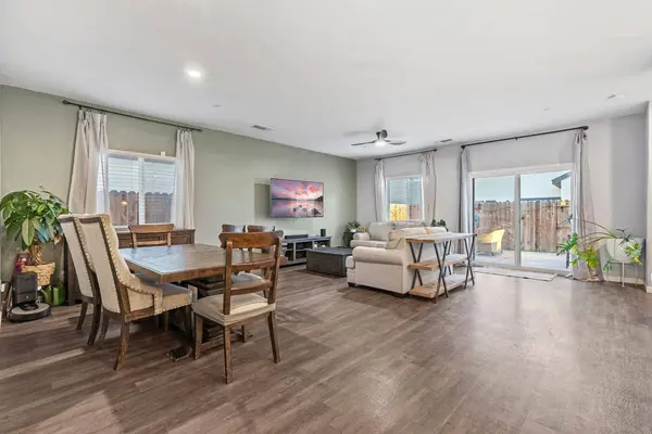 832 Somerset WAY, Patterson, CA 95363