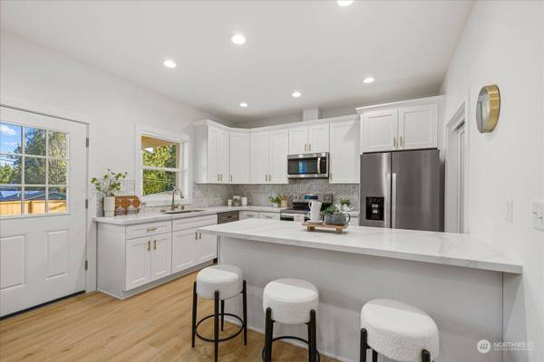 4572 Orcas WAY, Ferndale, WA 98248