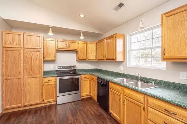 669 Skodborg Dr, Eaton, OH 45320