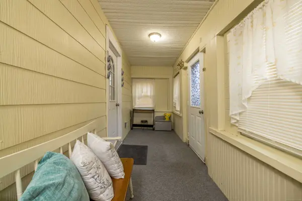 47 Summer Street, New London, CT 06320