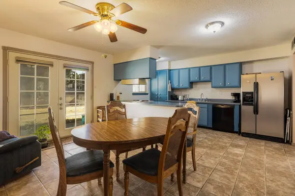 2920 MAXINE ST NE, Albuquerque, NM 87112