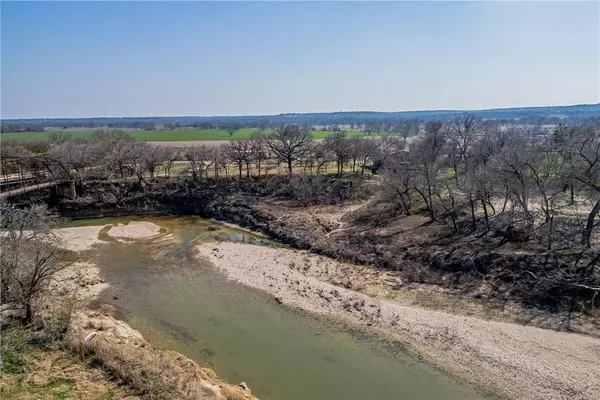 217 CR 3310, Valley Mills, TX 76689