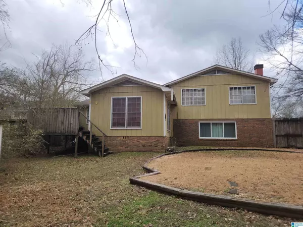 3041 CARLETON ROAD, Birmingham, AL 35215