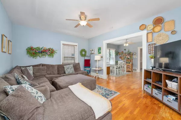 1521 N Waco, Wichita, KS 67203