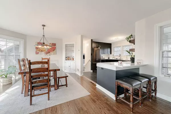 8520 W Pawnee RD, Palos Park, IL 60464