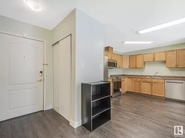 #101 4703 43 AV, Stony Plain, AB T7Z 2S7