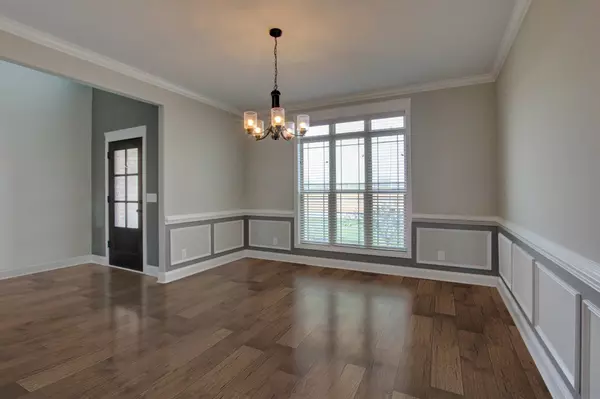 3018 Kirkwood Rd, Clarksville, TN 37043