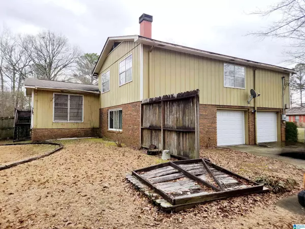 3041 CARLETON ROAD, Birmingham, AL 35215