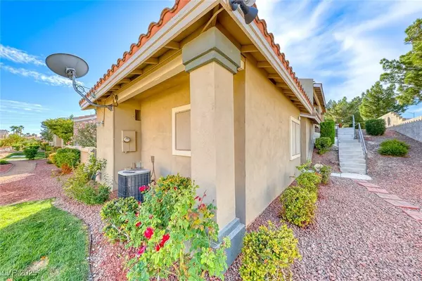 3262 Mystic Ridge Court, Las Vegas, NV 89129