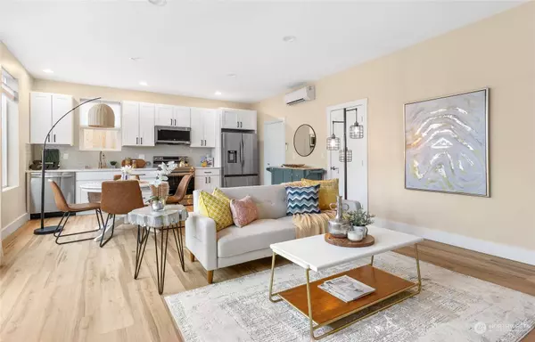 8616 37th AVE S, Seattle, WA 98118