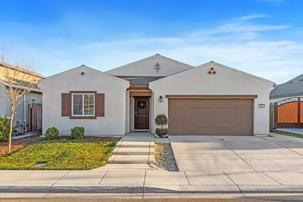 832 Somerset WAY, Patterson, CA 95363