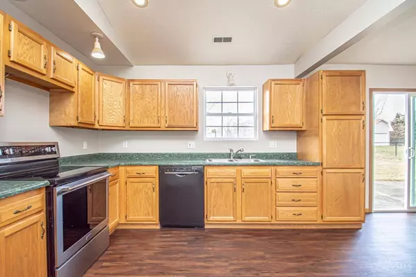 669 Skodborg Dr, Eaton, OH 45320