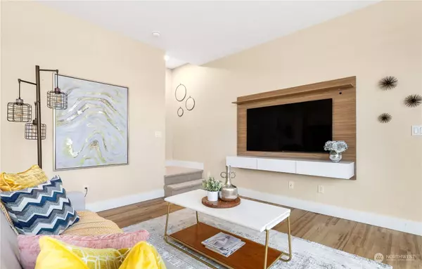 8616 37th AVE S, Seattle, WA 98118