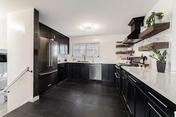 8520 W Pawnee RD, Palos Park, IL 60464