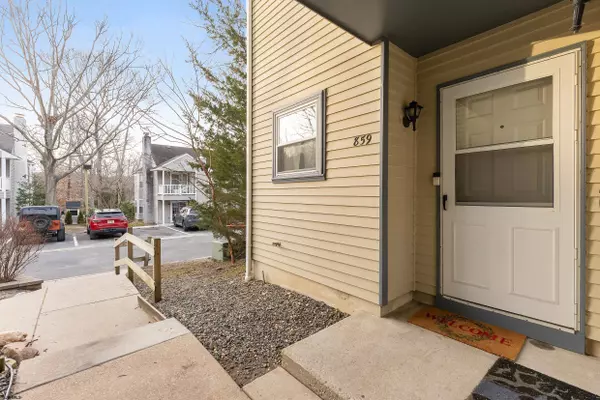 859 Fishers Creek #103, Smithville, NJ 08205