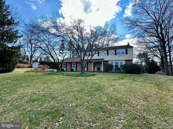 1524 HIGH MEADOW LN, West Chester, PA 19380