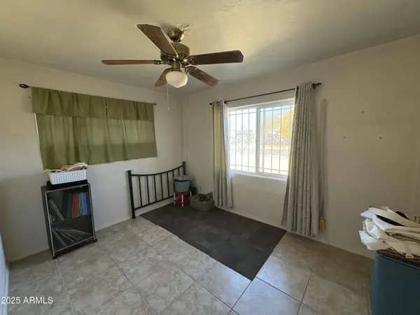 1319 W CORONA Avenue, Phoenix, AZ 85041