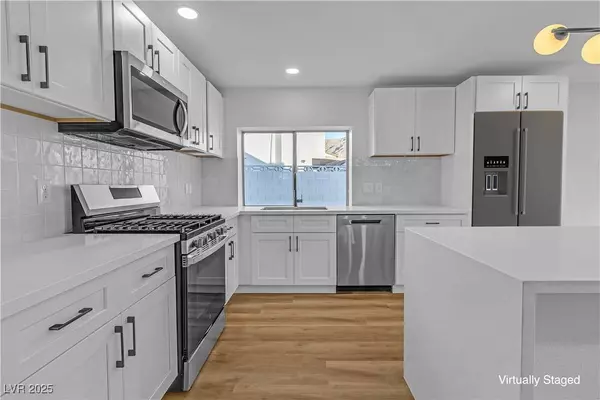 6255 Adenmoor Court, Las Vegas, NV 89156