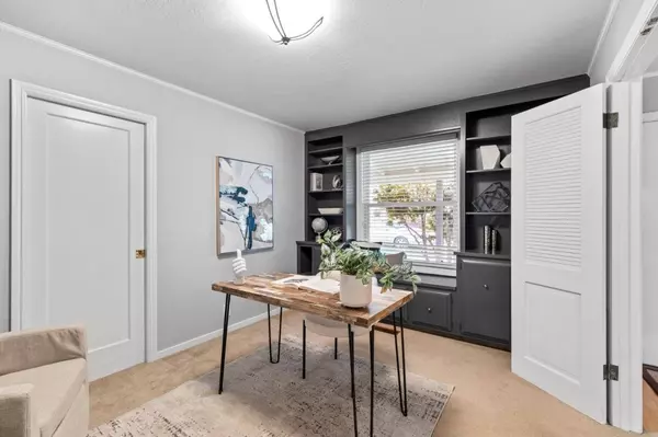 15 Cambridge ST, San Carlos, CA 94070