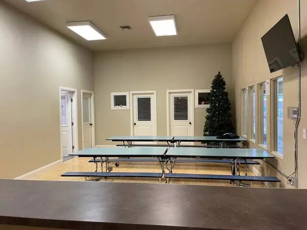 246 E Fiddlers Canyon RD, Cedar City, UT 84721