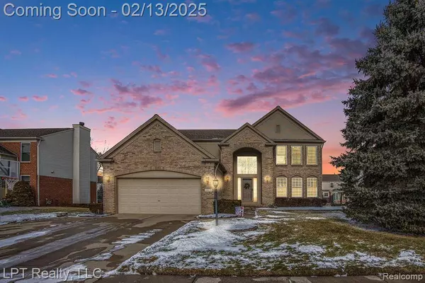 18039 CRYSTAL RIVER Drive, Macomb, MI 48042