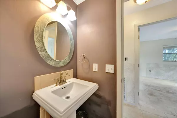 3615 SLEEPY HOLLOW LN, Punta Gorda, FL 33950