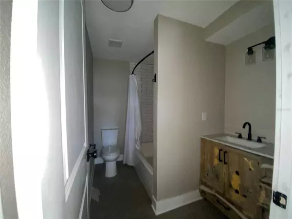 1786 NEW HAMPSHIRE AVE NE, St Petersburg, FL 33703