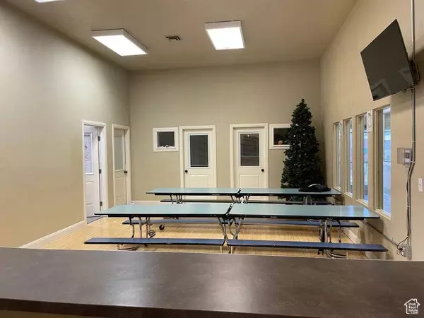 246 E FIDDLERS RD, Cedar City, UT 84721