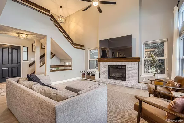 8502 Oak ST, Arvada, CO 80005