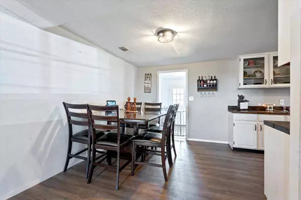 6625 Wolf Road, Ropesville, TX 79358