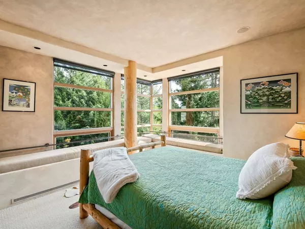3359 Osprey Place, Whistler, V8E 0B8, CA