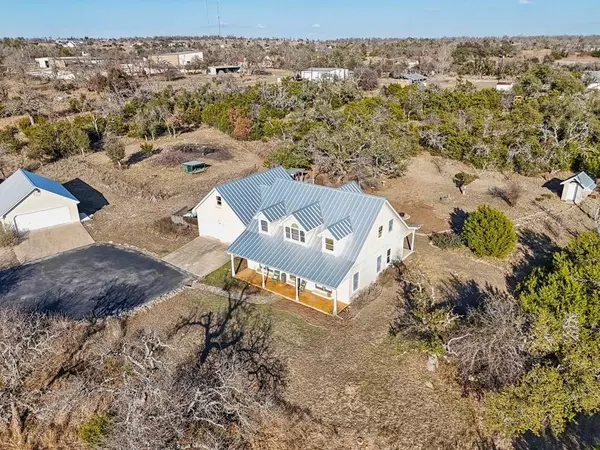 6558 N US Highway 87, Fredericksburg, TX 78624