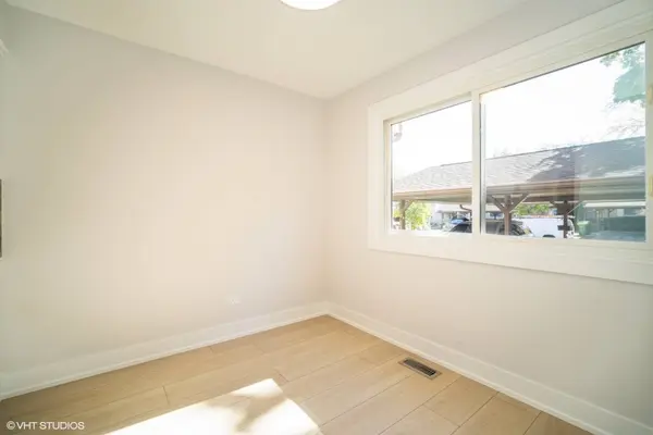 1672 OTTAWA Court, Wheeling, IL 60090