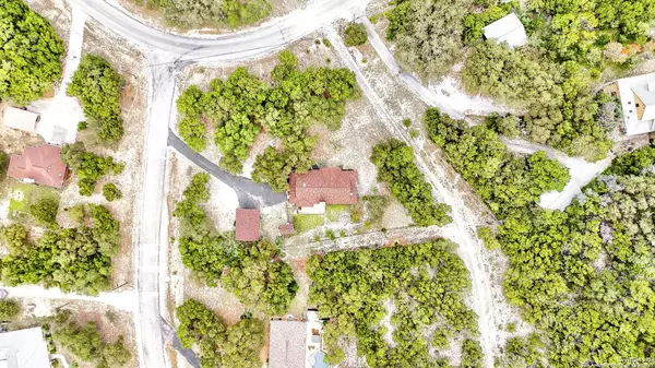 123 FOREST BREEZE, Lakehills, TX 78063