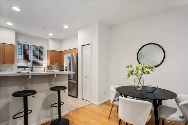 9062 161st CT NE #2603, Redmond, WA 98052